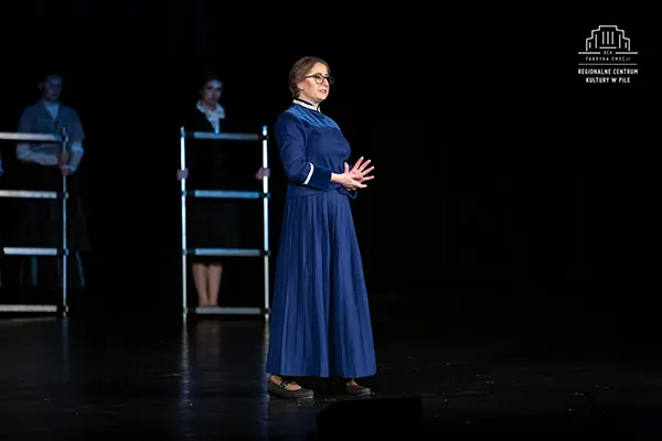 tanczac w rytmie wojny