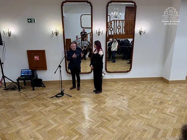 po drugiej stronie konca