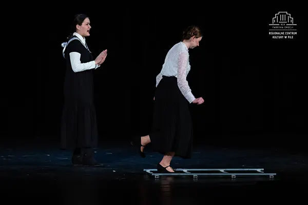 tanczac w rytmie wojny